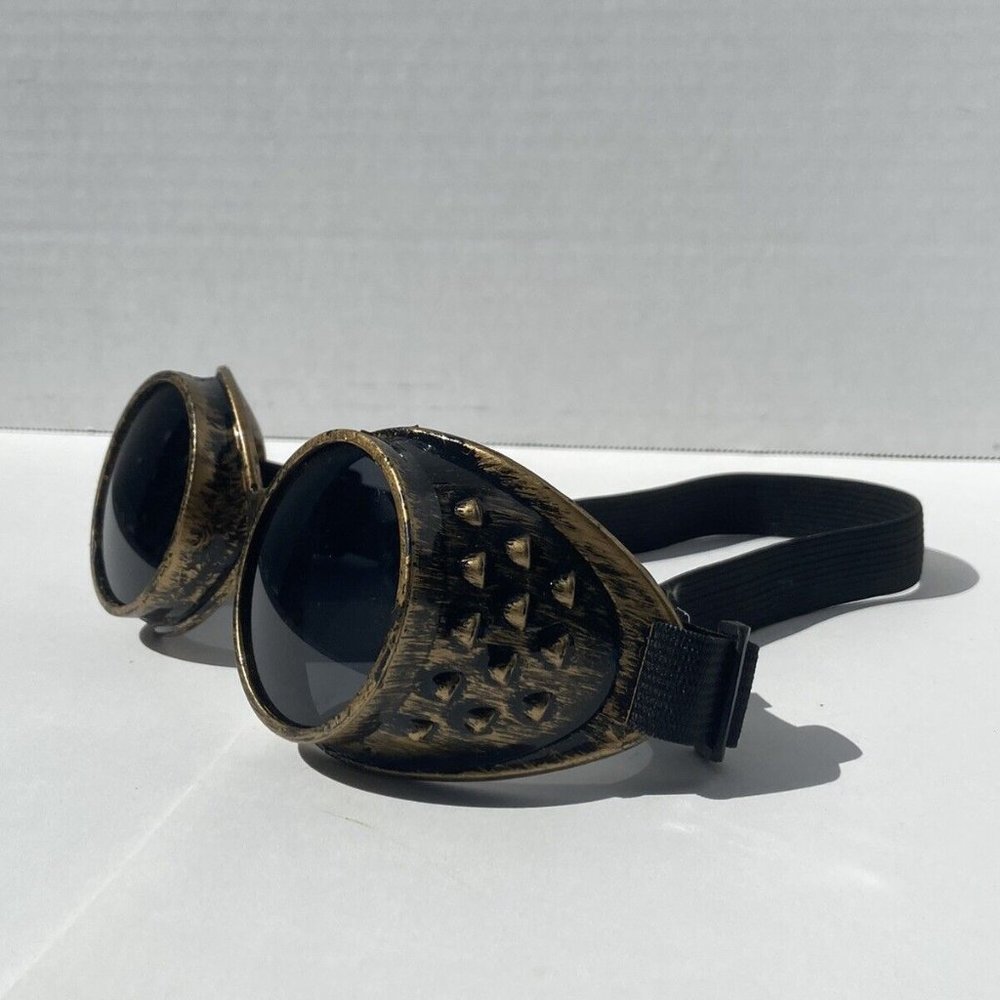 Victorian Steampunk VibeGoggles Retro Glasses Gothic Punk Cosplay Costume Spikes
